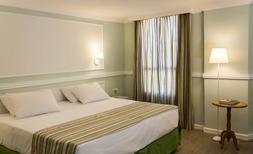 Hotel Saint Louis Pampulha Belo Horizonte Exteriör bild