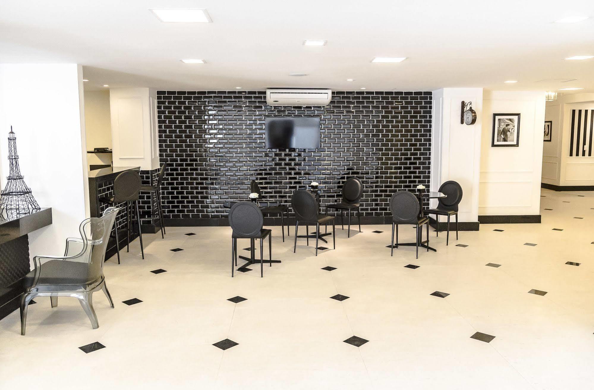 Hotel Saint Louis Pampulha Belo Horizonte Exteriör bild